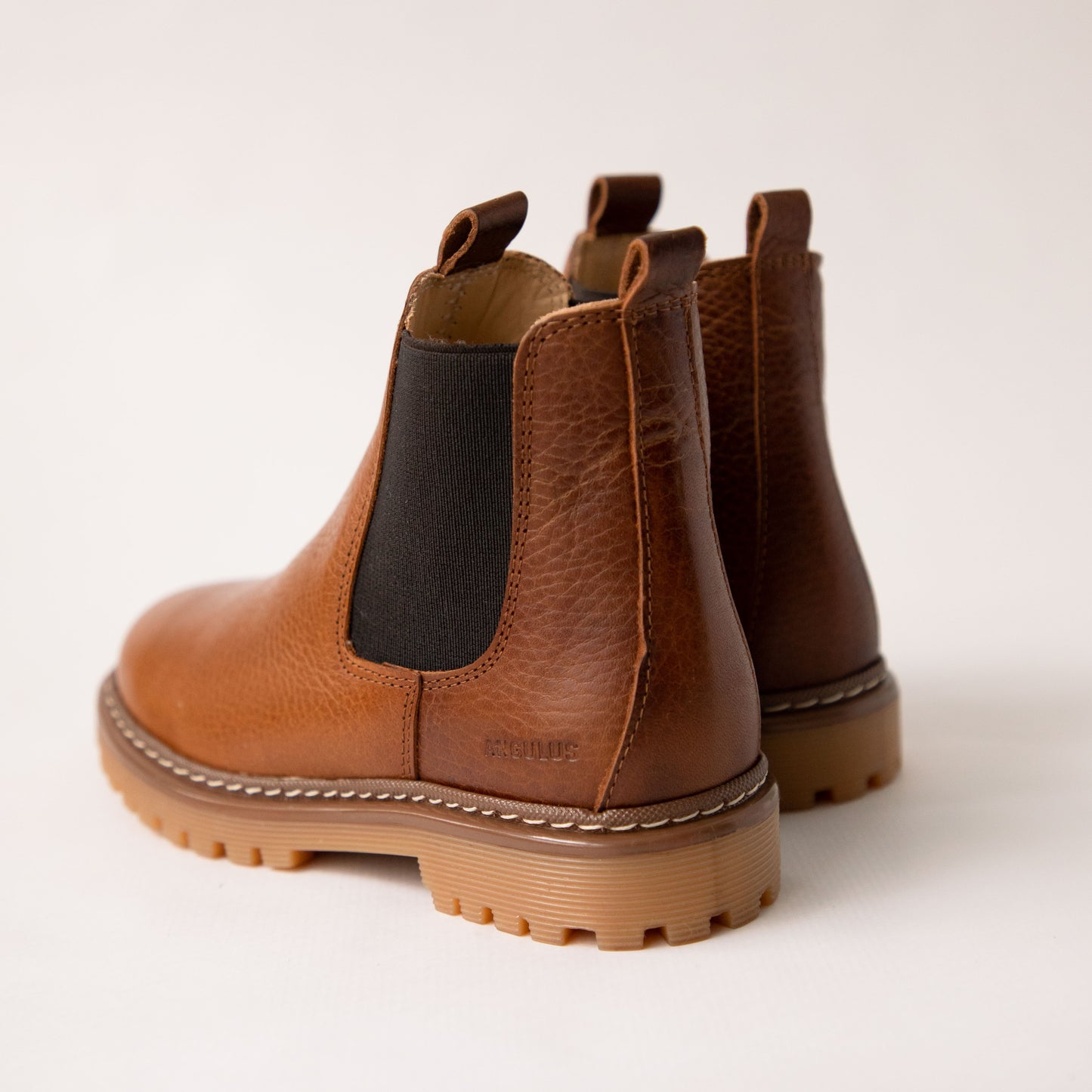 Angulus Classic Chelsea Boots Cognac